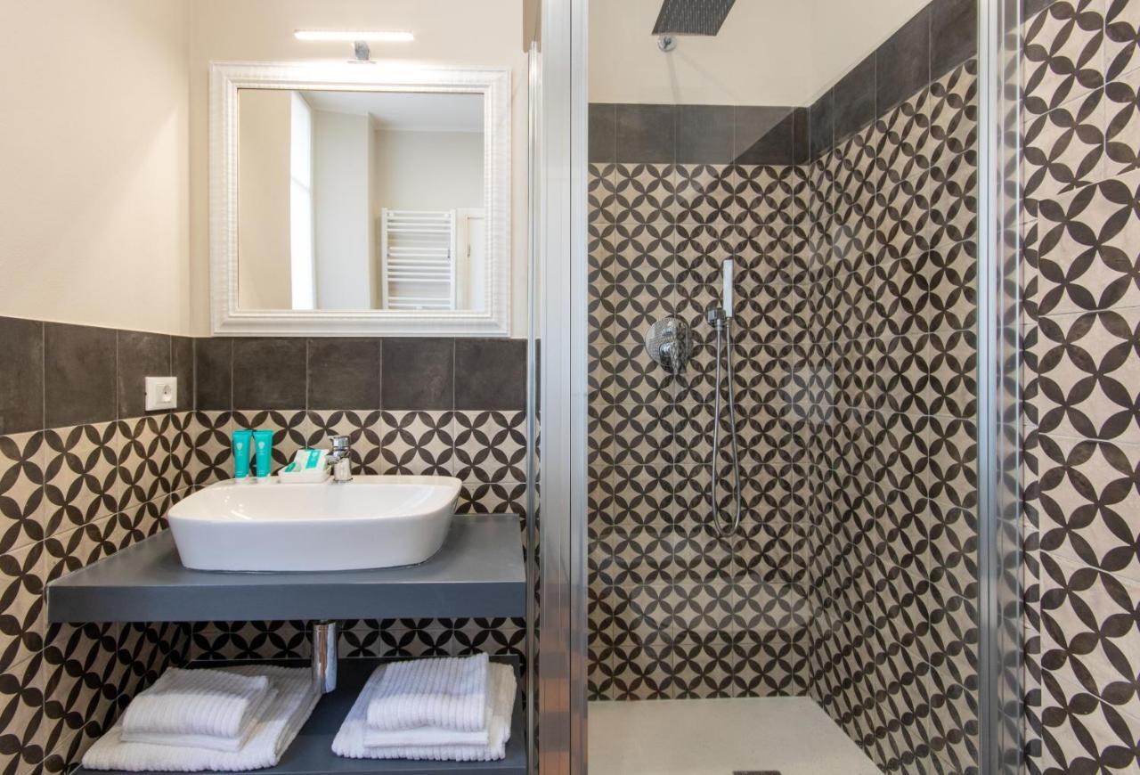 Aqualago Casa Vacanze - Apartament B Verbania Esterno foto